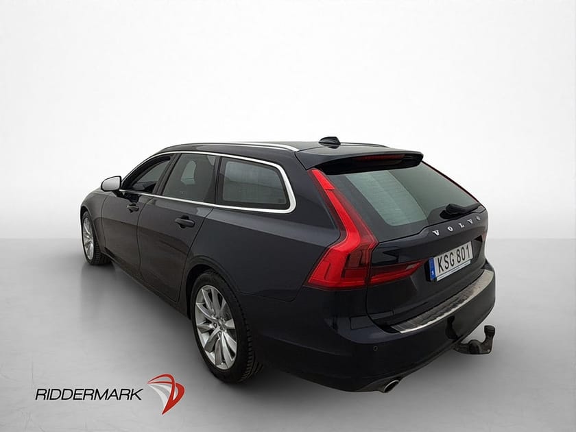 Bild 4 av Volvo V90 D4 190hk Momentum VOC Värmare Dragkrok CarPlay