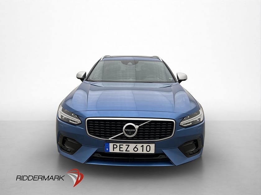Bild 2 av Volvo V90 D5 AWD R-Design Pano B&W 360° HuD D-Värm Navi Drag
