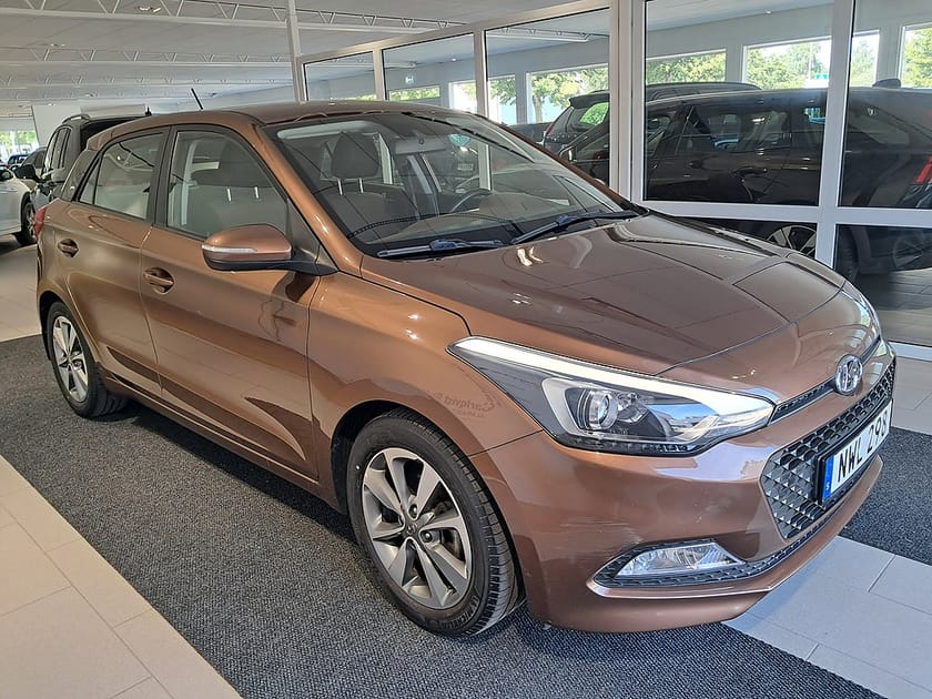 Bild 2 av Hyundai i20 5dr 84hk comfort plus-paket