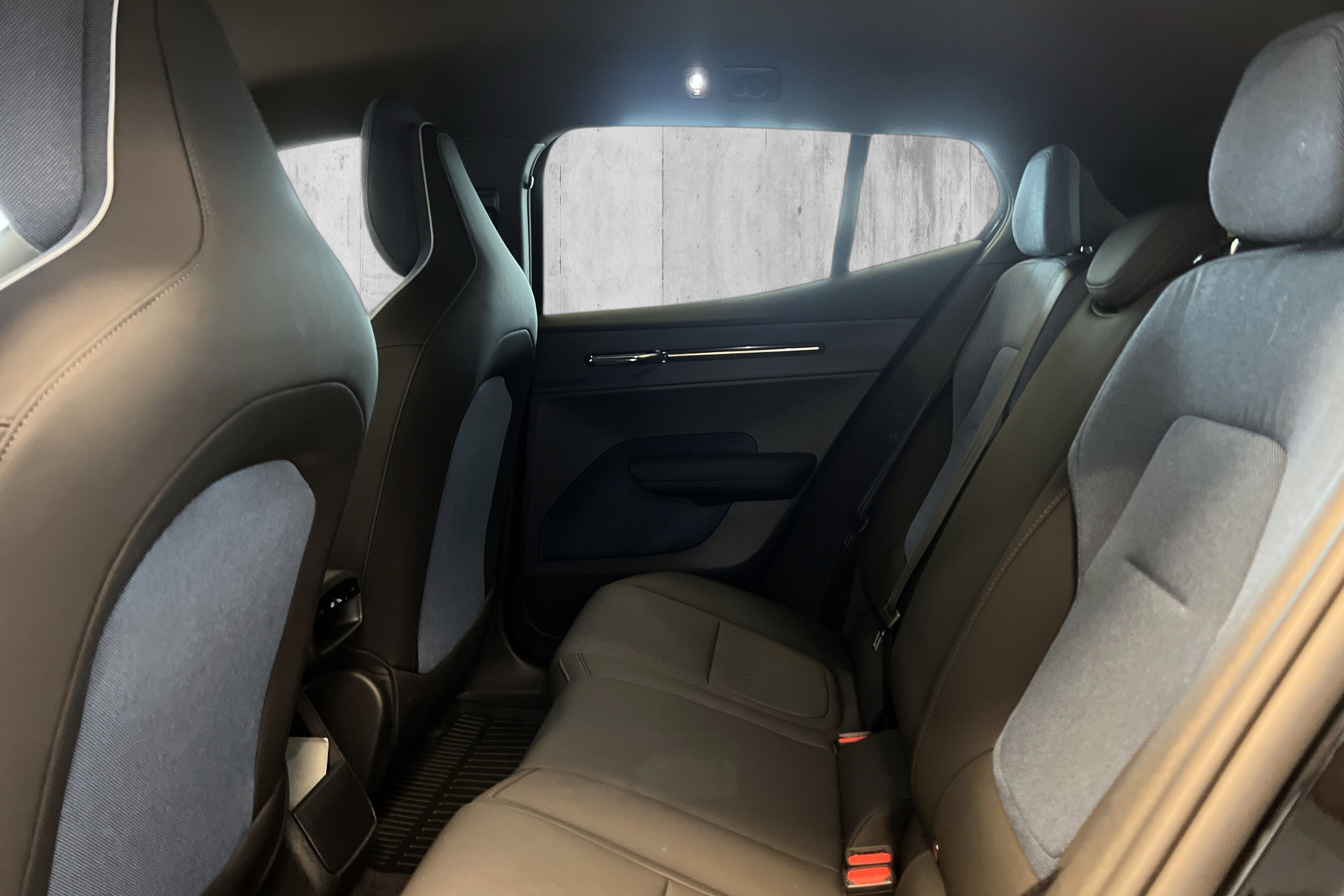 Volvo EX30 Twin Motor Performance bilde 22