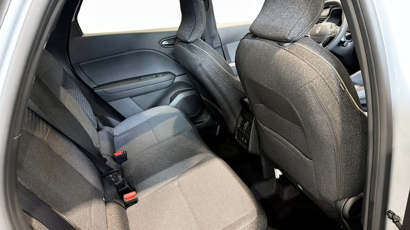Bild 5 av Renault Captur TECHNO 140HK *JUST NU* V-hjul 199:-/mån PL