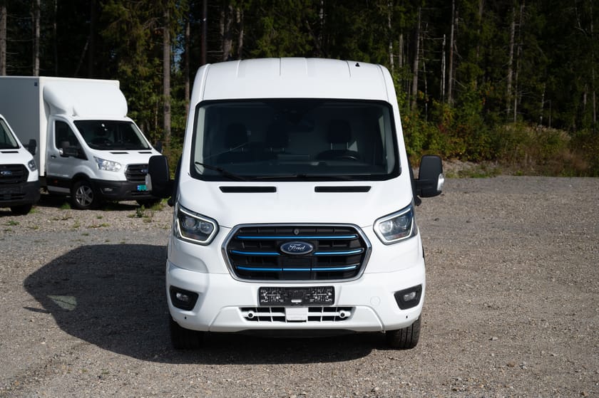 Bilde 3 av Ford E-Transit 350 BEV 269hk L3 Trend RWD Auksjon! Les tekst!