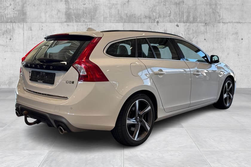 Bilde 5 av Volvo V60 D5 R-Design Plug in/Krok/DS.Pk/ACC/Soltak/Keyless++