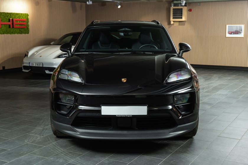 Bilde 2 av Porsche Macan 4 4/Hengerfeste/Matrix/Chrono/Bose/18-veis++
