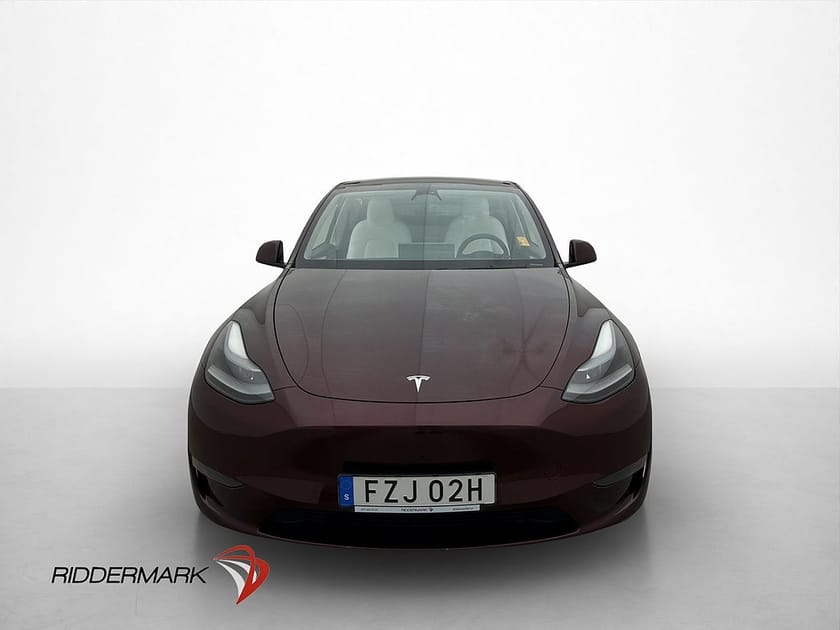 Bild 3 av Tesla Model Y Long Range AWD 514hk MOMS Adp-fart Pano