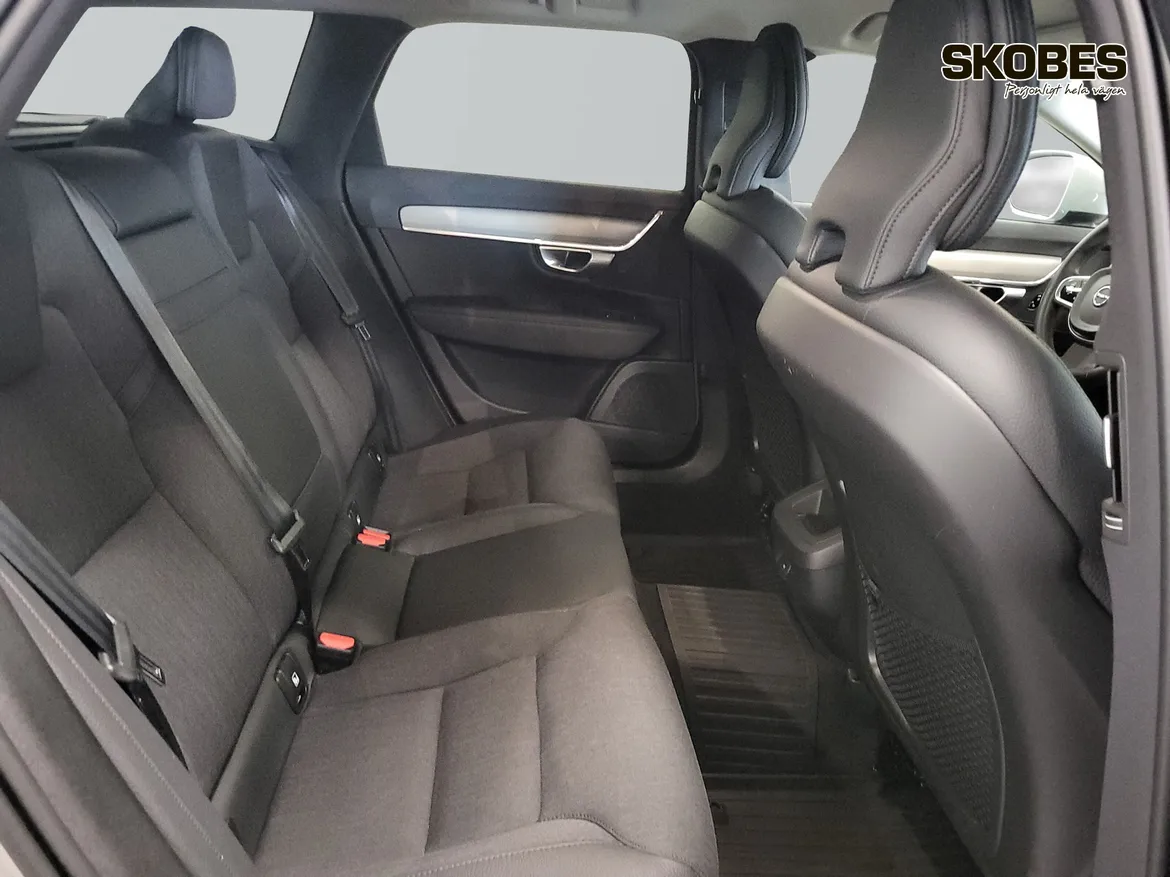 Volvo V90 Cross Country