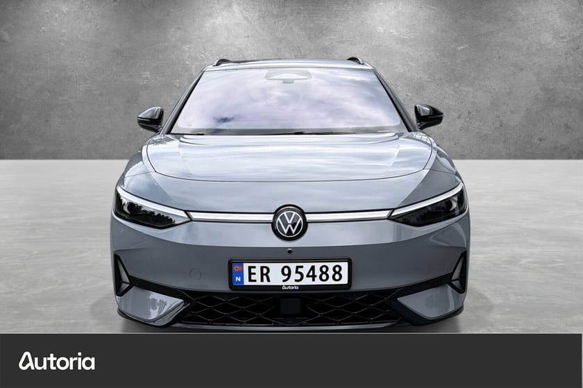 Bilde 2 av Volkswagen ID.7 GTX Tourer