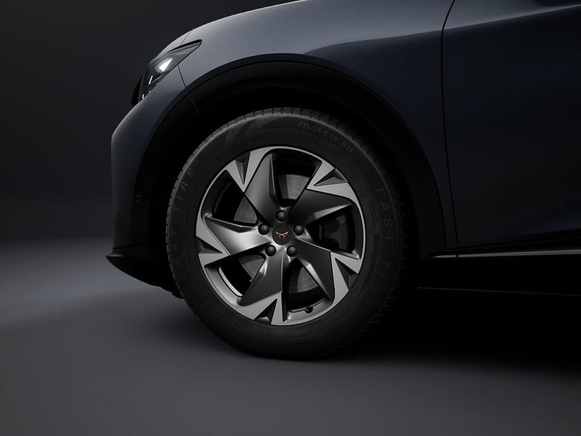 Bild 4 av CUPRA Tavascan Endurance RWD 286HK 77kWh Drive Edition Lagerbil OMG. LEV!