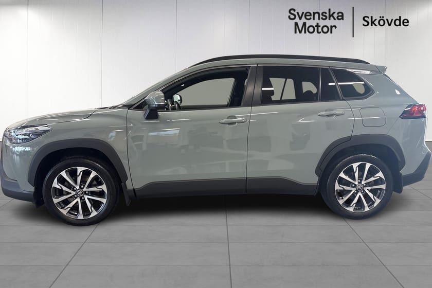 Bild 3 av Toyota Corolla Cross Hybrid AWD-i 2.0 Style Plus | Krok | Vinterhjul | Navi