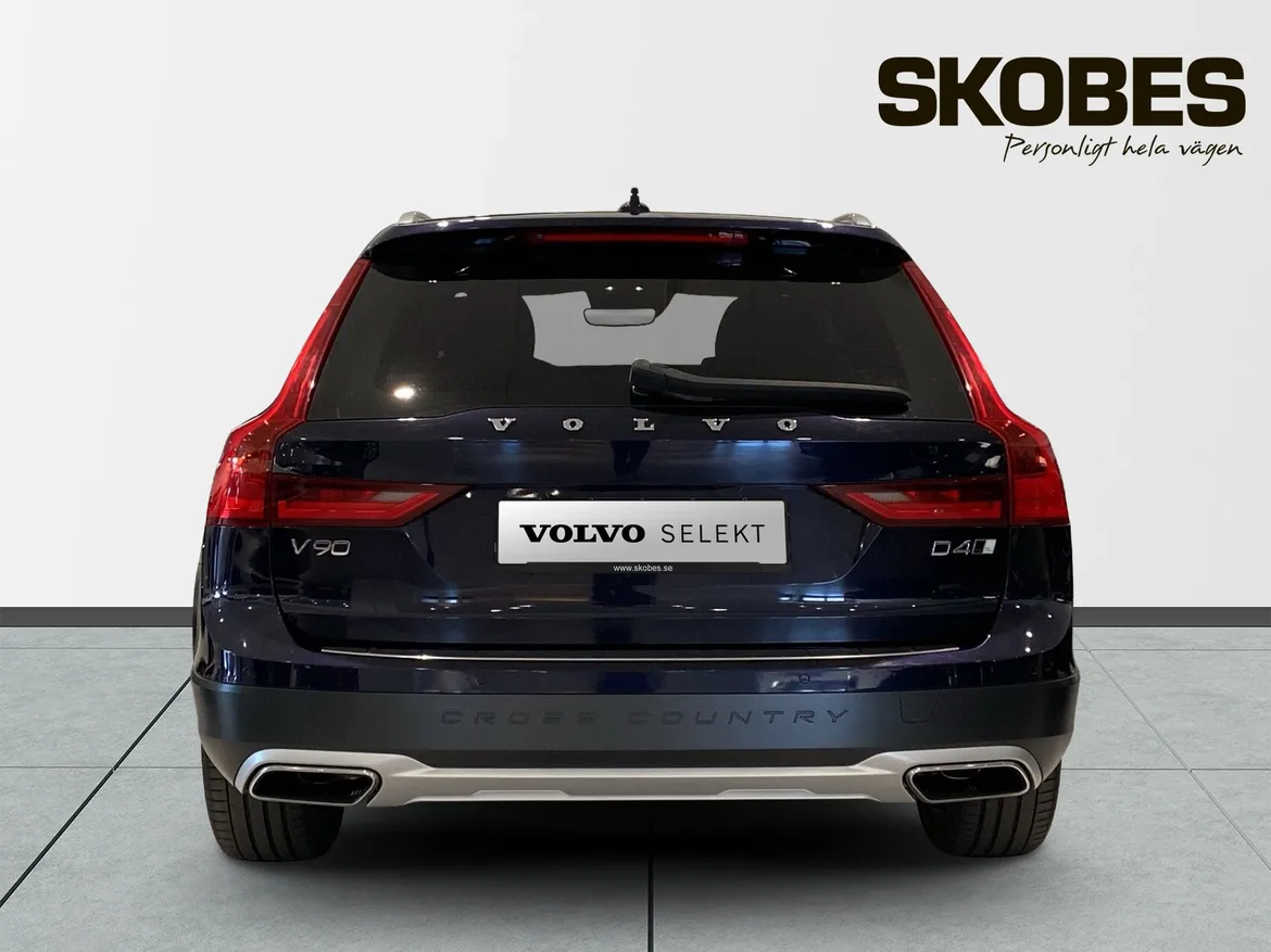 Volvo V90 Cross Country