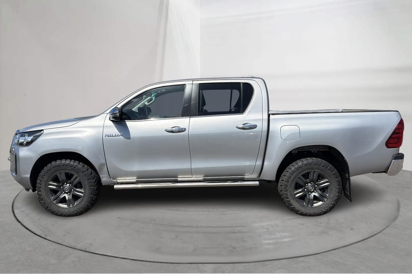 Bild 2 av Toyota Hilux Dubbelhytt 2.8 D 4WD (204hk)