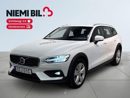 Volvo V60 Cross Country B4 AWD Drag GPS Skinn Kamera Pvärm S/V-hjul