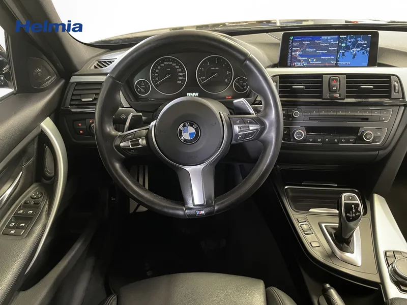 Bild 11 av 15 – BMW 3-serie 330d xDrive Touring 258hk M Sport
