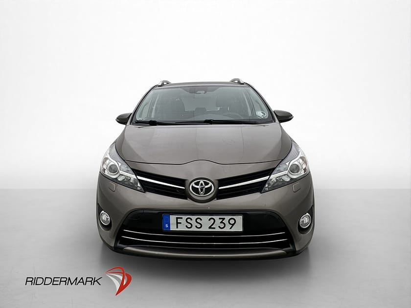 Bild 2 av Toyota Verso 1.8 Intense Edition 7-Sits Kamera Halvskinn