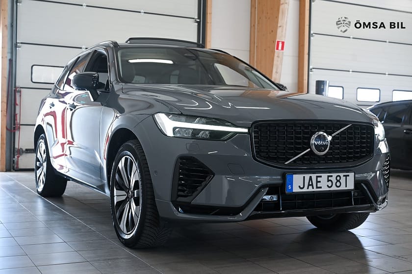 Bild 4 av Volvo XC60 Recharge T6 AWD Ultimate Dark HuD Pano H/K Drag 350hk
