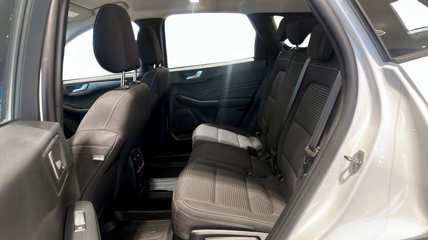 Bild 5 av Ford Kuga Plug-In Hybrid Titanium 225hk P-Lease 3995:-/mån