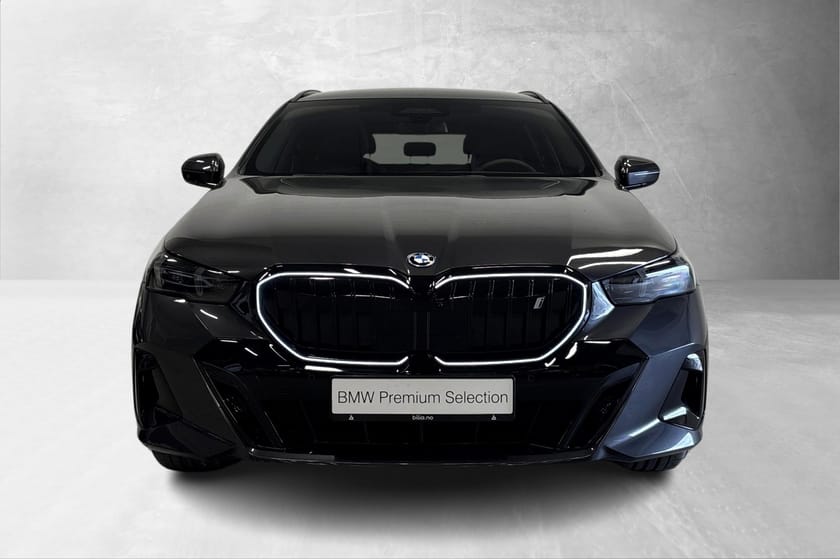Bilde 2 av BMW i5 xDrive40 Touring Touring, M-Sport PRO, B&W, Pano, H-feste, 21"