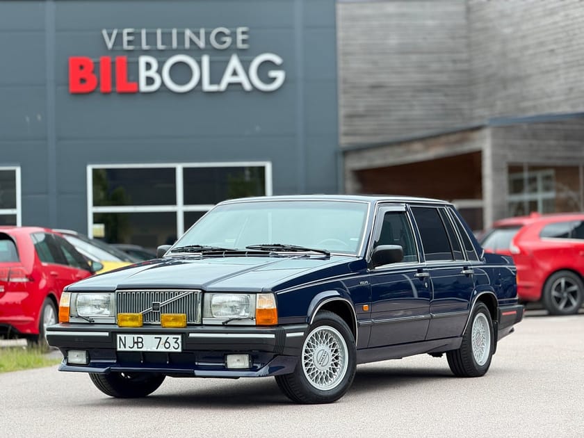 Bild 2 av Volvo 740 2.3 Manual,4 växlar %2B OD GLE *9112 mil*