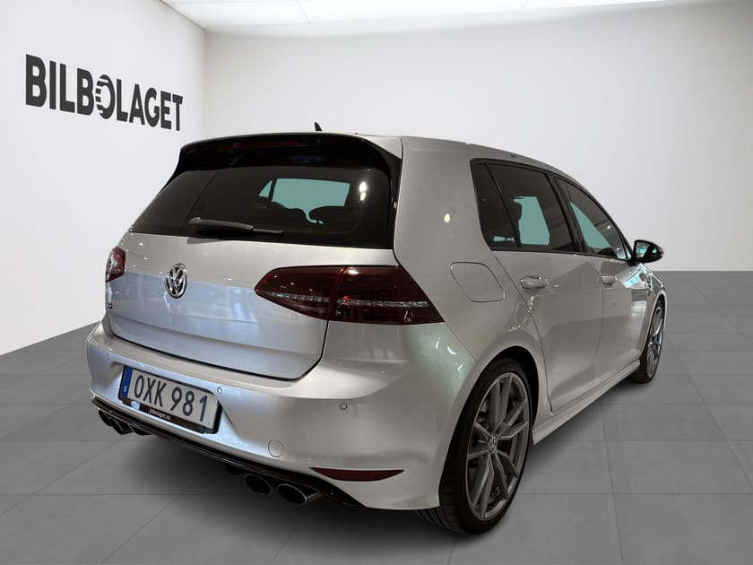 Bild 4 av Volkswagen Golf  R 2.0 TSI 4M DSG 300hk(KAMERA/TAKLUCKA)