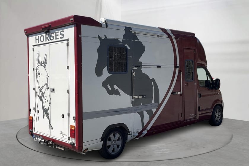 Bild 3 av Renault Master Chassi Cab 2.5 dCi (120hk) Roelofsen HORSE TRUCKS Hästtransport
