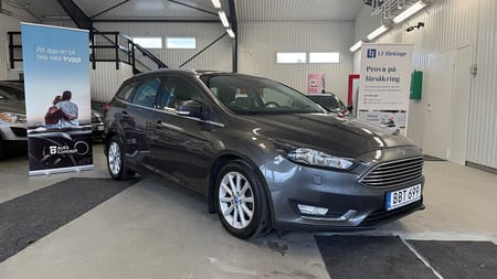 Ford Focus Kombi 1.0 EcoBoost Manuell, 125hk Titanium, Drag