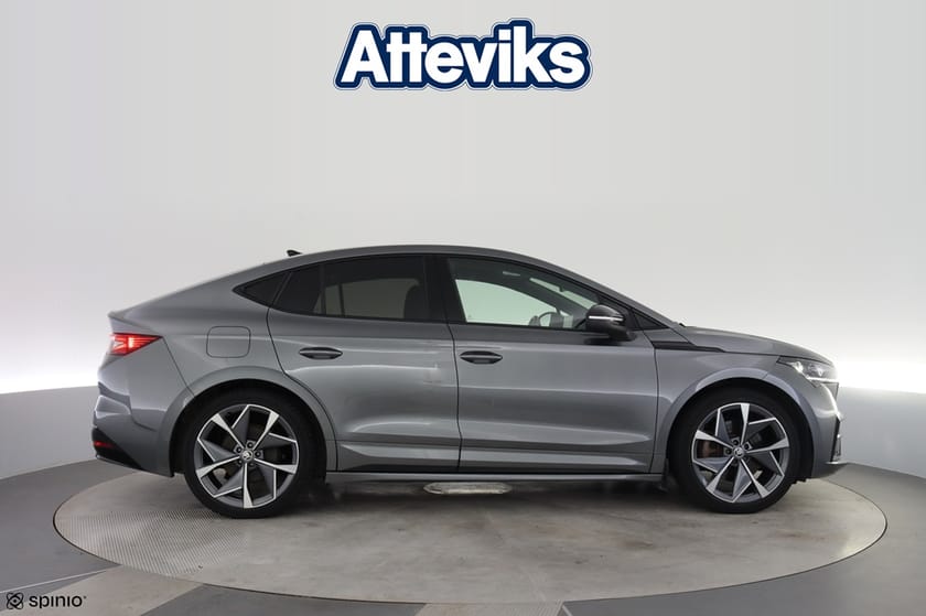 Bild 3 av Škoda Enyaq Coupé RS iV 299hk Pano El-stol Kamera Drag