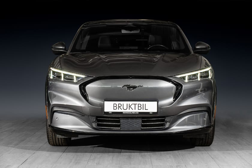 Bilde 3 av Ford Mustang Mach-E Long Range AWD LR| Forvarming| Pano| Krok| B&O| 360-Kam| Matrix++
