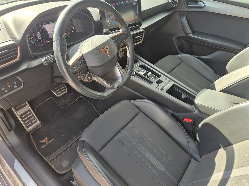 Bild 5 av CUPRA Leon Sportstourer e-Hybrid Plug in 245HK