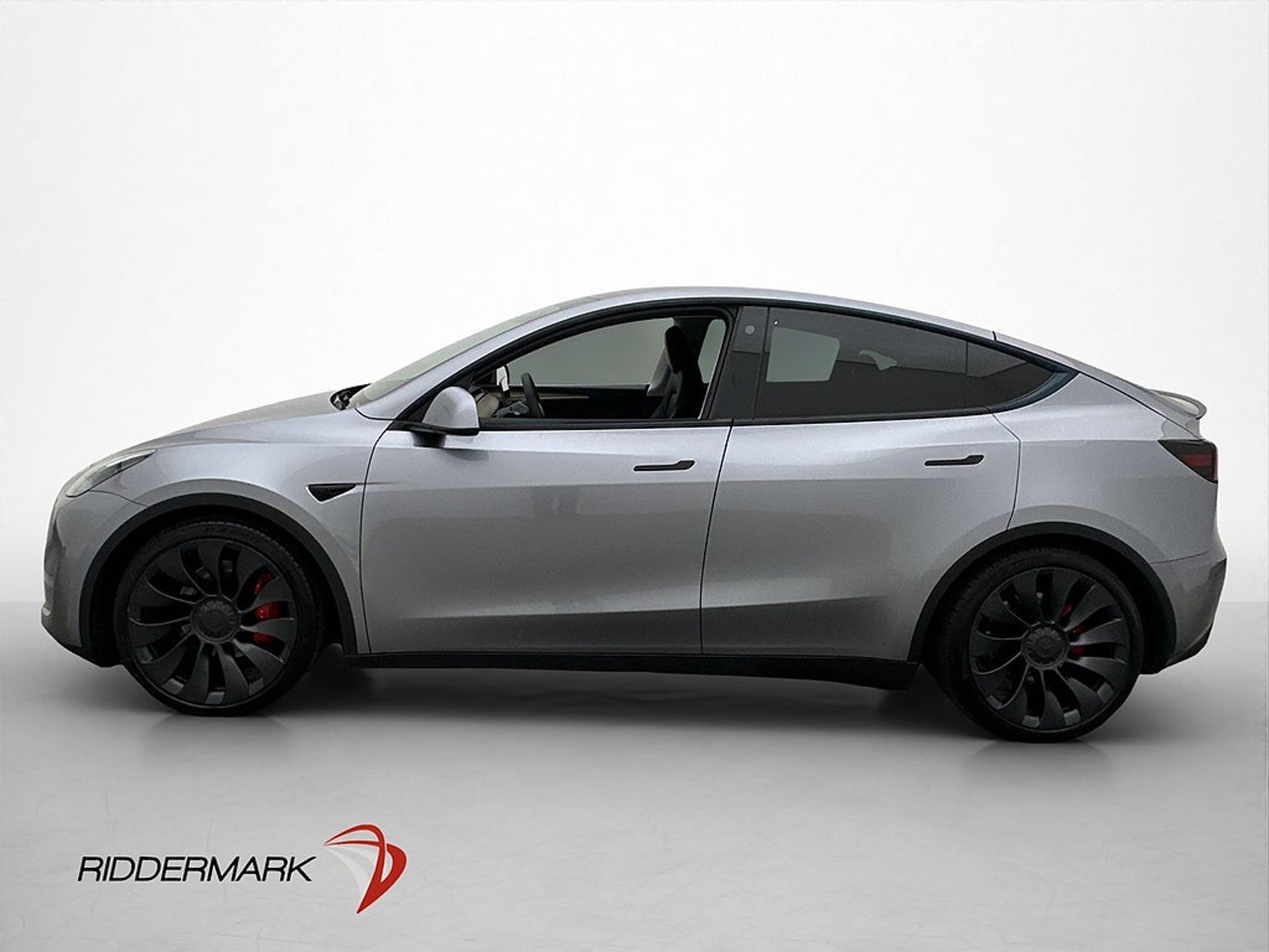 Tesla Model Y 2023, photo 5/10