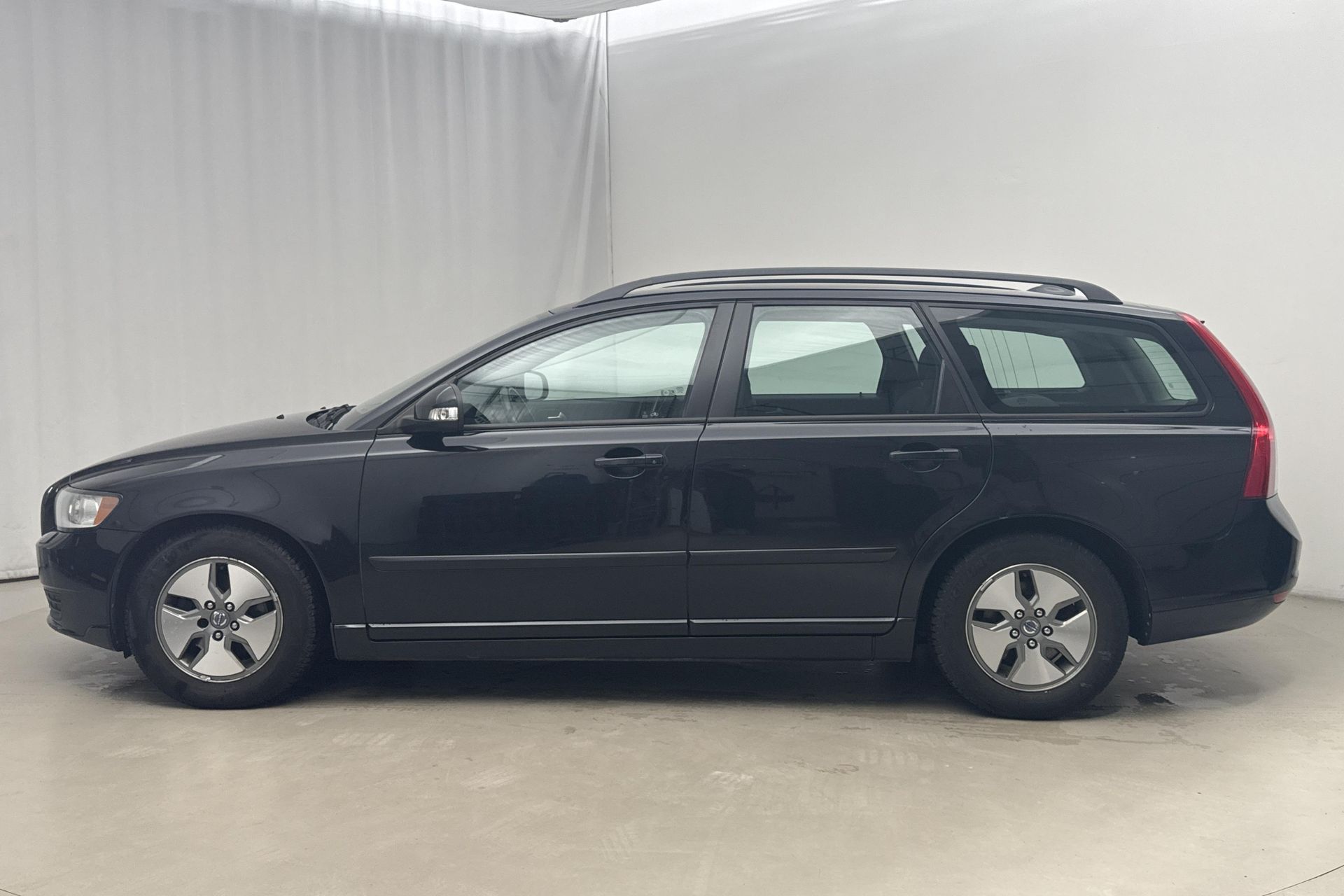 Volvo V50 D2 2011, bild 2/10