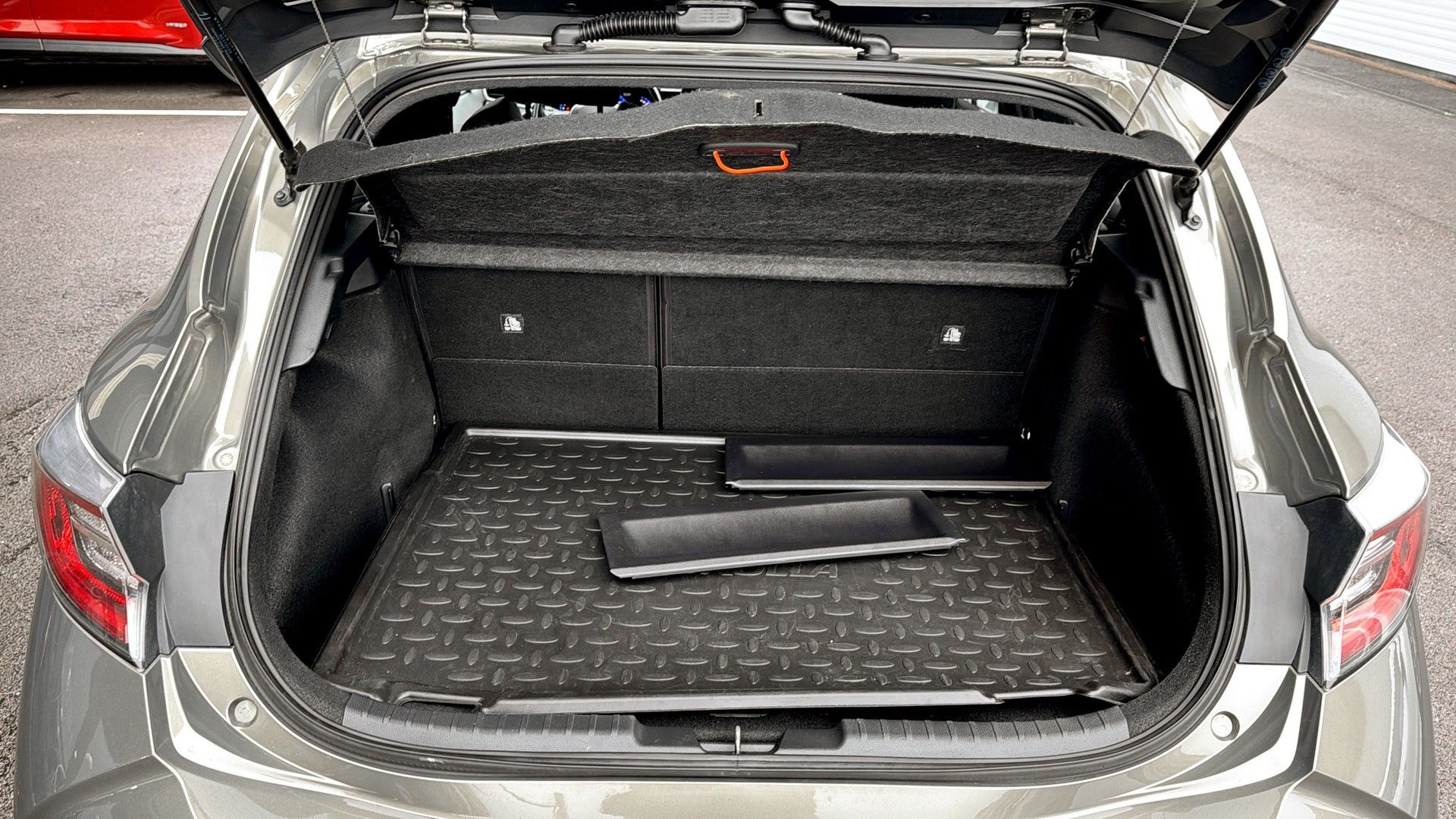 Toyota Corolla 2020, kuva 5/10