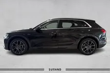Thumnail bilde 1 av Audi e-tron 50 quattro