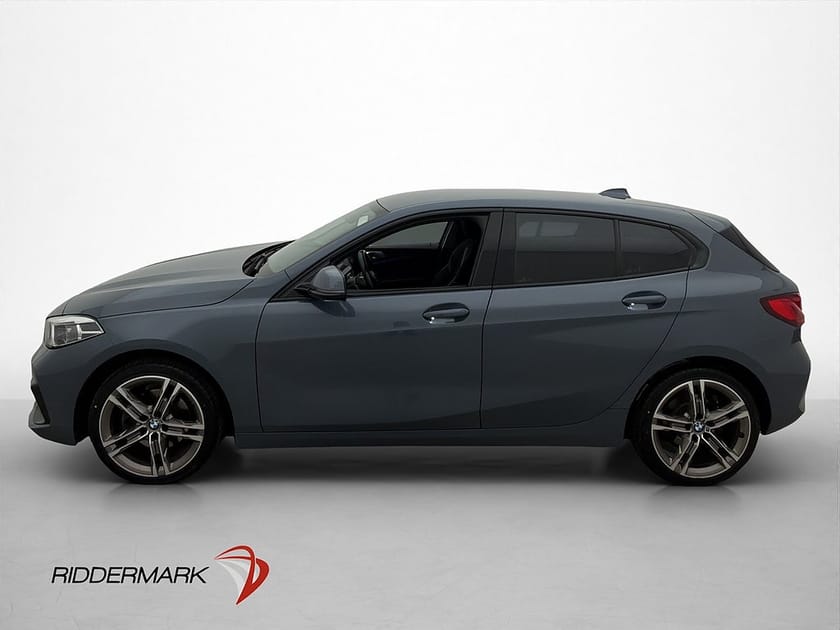 Bild 4 av BMW 118i 118 140hk Sport line Halvskinn Farthållare Bluetooth