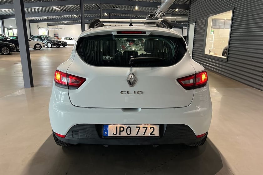 Bild 5 av Renault Clio 1.2 Expression Keyless Navi BT Euro 5