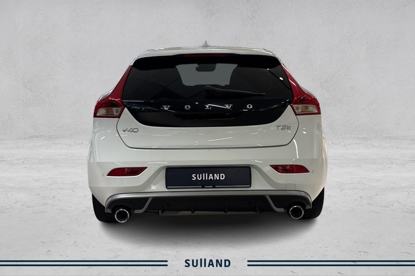 Bilde 4 av Volvo V40 T2 | R-Design | Manuell | Bensin | Lav KM