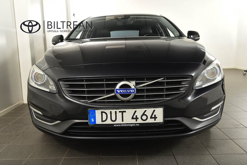 Bild 4 av Volvo V60 D4 AWD Automat Summum Drag Värmare Skinn