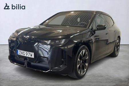 BMW iX xDrive60