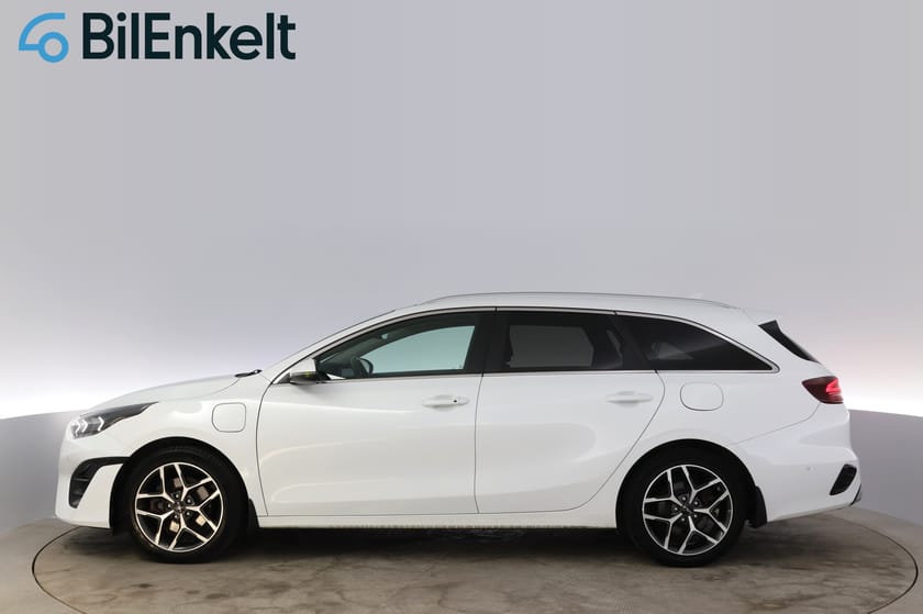 Bild 5 av Kia Ceed Sportswagon Plug-in Hybrid SW Advance Plus 2 Pano Drag Kamera