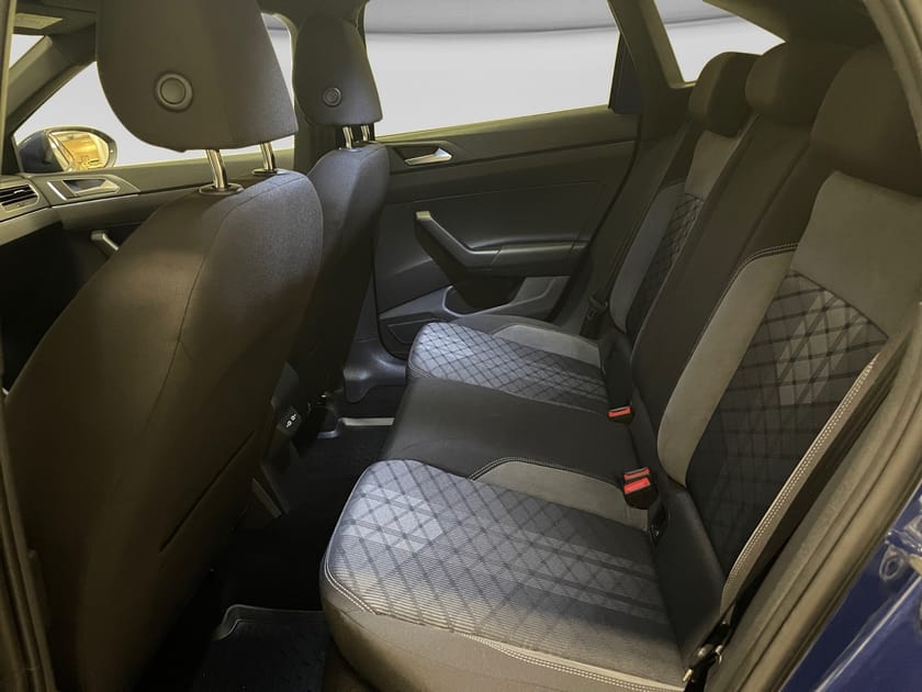 Bild 5 av Volkswagen Taigo Tsi R-line / Oluspkt / Motorv / Ledramp