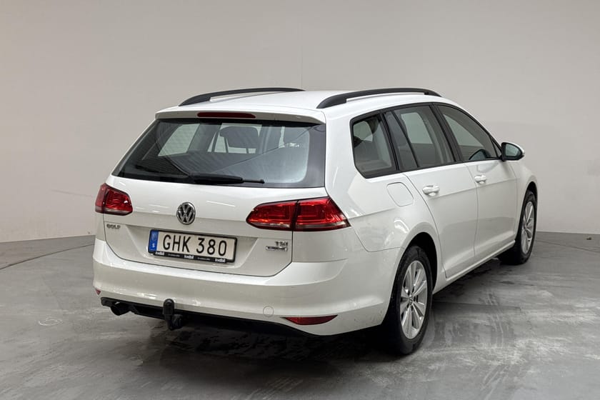Bild 3 av Volkswagen Golf Sportscombi VII 1.2 TSI 110hk Drag Backkamera
