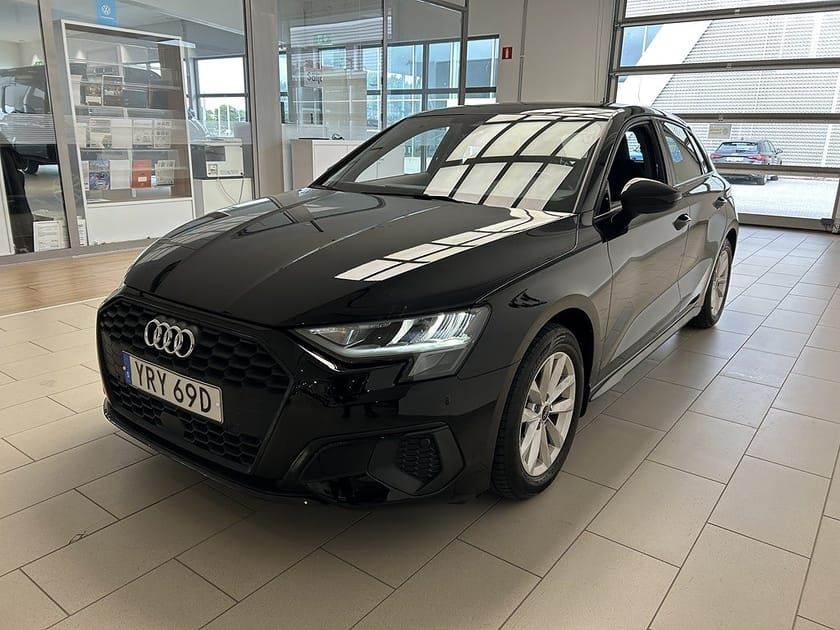 Bild 3 av Audi A3 Sportback 35 TFSI 150hk PROLINE