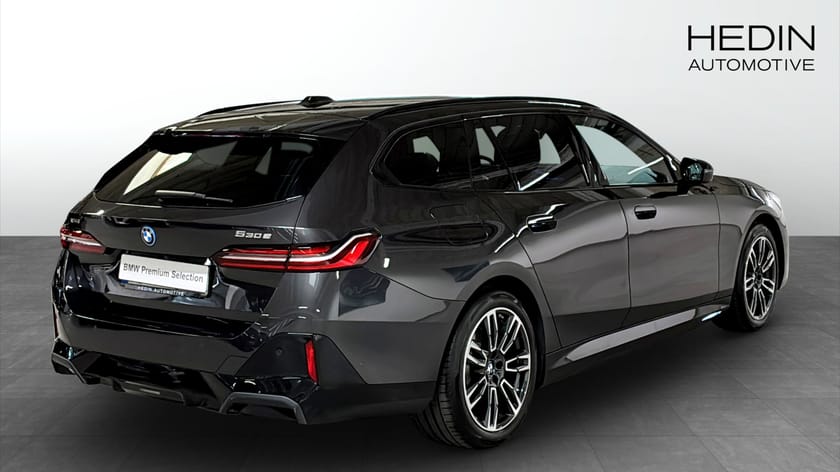 Bild 2 av BMW 530e xDrive Touring H/K M-SPORT DRAG ADAP-LED