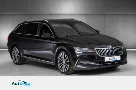 Škoda Superb Stasjonsvogn L&K/4X4/190HK/KROK/ACC/MEMO/SKINN/BLIS/MATRIX/WEBASTO/