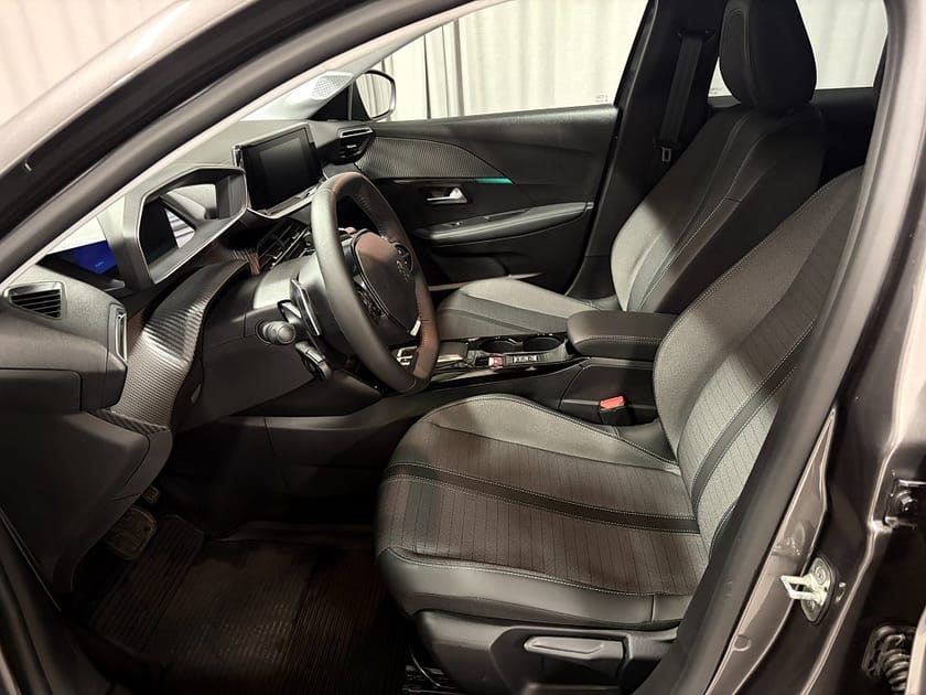 Bild 5 av Peugeot 208 ALLURE Pack PureTech 100 AUT8 Inkl. Vinterhjul