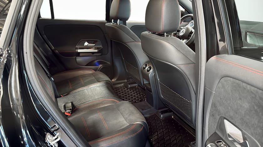 Bild 5 av Mercedes-Benz EQA 250+