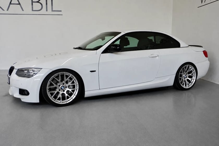 Bild 4 av BMW 3-serie 335i DCT Cabriolet M sport Svensksåld