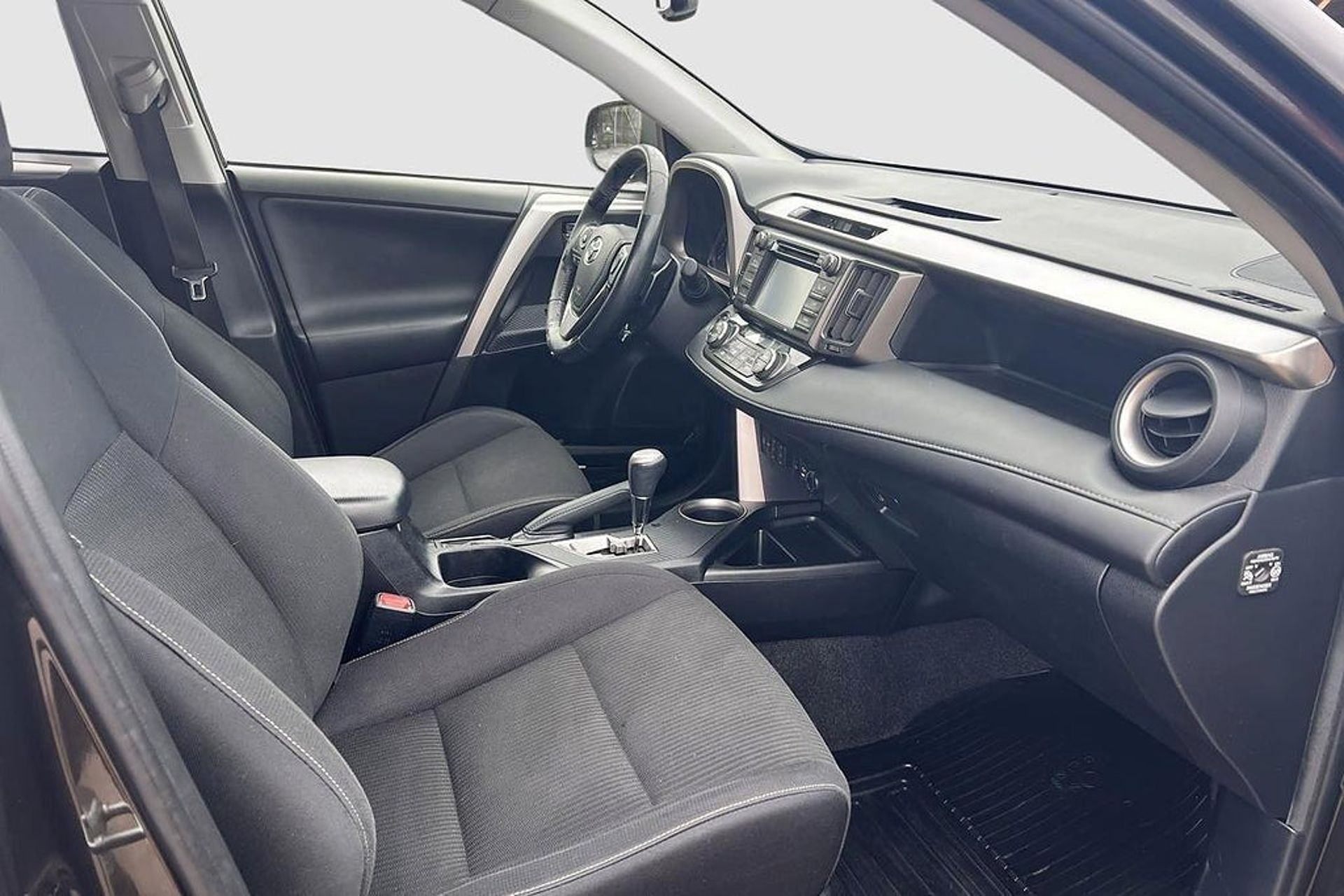 Toyota RAV4 2014, bild 6/10