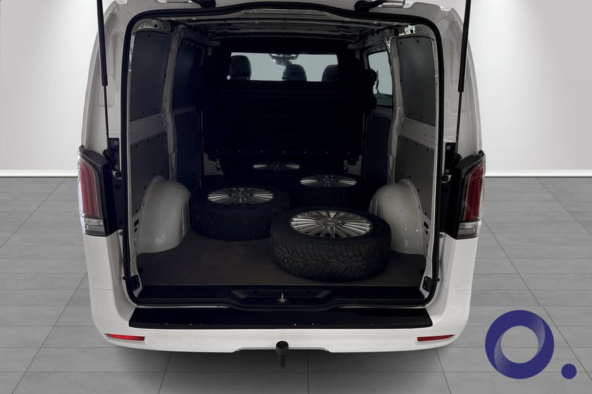 Bilde 5 av Mercedes-Benz Vito 116 CDI 4x4 3.0t A2/Hengerfeste/Kamera/Carplay/4x4