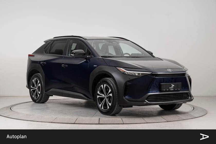 Bilde 1 av Toyota bZ4X Acc Kamera DAB+