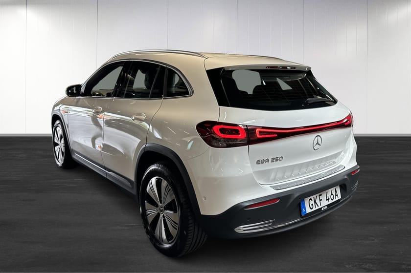 Bild 3 av Mercedes-Benz EQA 250 Progressive Värmare Backkamera Distronic Moms
